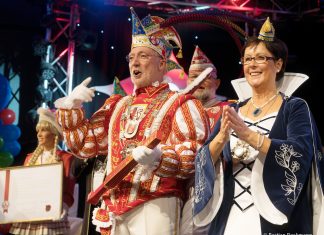 Nach einem gelungenen Auftakt, wird die Karnevalssession mit dem Rosenmontag am 4. März 2019 ihren Höhepunkt erreichen. Foto: Peter Hense