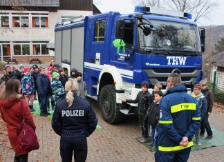 Die Aktion "Toter Winkel" fand jetzt auf dem Schulhof der Grundschule Kuhstraße statt. Foto: privat