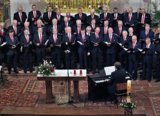 Der MGV Sängerkreis Wülfrath gibt am dritten Advent sein Weihnachtskonzert.