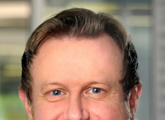 Kehrt als Geschäftsführer zurück ans Klinikum Niederberg: Dr. Niklas Cruse. Foto: Helios