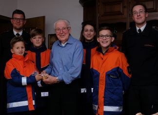Kurt Kaul ist mit einem Alter von über 90 Jahren das älteste Mitglied der Feuerwehr Wülfrath. Foto: Feuerwehr Wülfrath