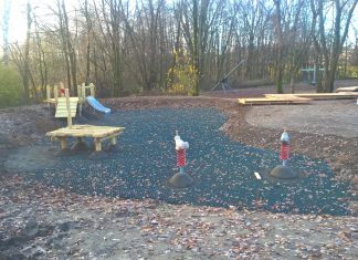 Die Stadtteilinitiative Mettmann-Süd sammelt derzeit Spenden für weitere Spielgeräte auf dem neuen Spielplatz am Steinbruch. Foto: Kreisstadt Mettmann