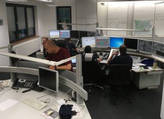 Giftiger Brandrauch breitete sich in der Käthe-Kollwitz-Schule aus. Foto: Symbolisch, Feuerwehr Ratingen
