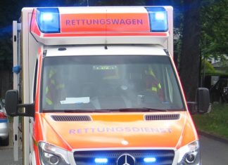 Eine 21-jährige Frau aus Essen wurden bei einem Verkehrsunfall in Ratingen schwer verletzt. Foto: Symbolbild, Feuerwehr