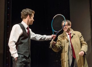 Drama in zwei Akten, mit einem Requiem von Arthur Miller. Foto: Tom Philippi
