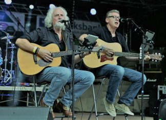 Die Projektpartner von "Sounds of Silence": das Duo "Ernst & Miro". Foto: Band