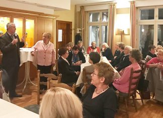 Bürgermeister Michael Beck und FU-Vorsitzende Uschi Klützke sprachen beim Neujahrsempfang. Foto: privat