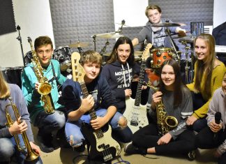 Die Velberter Band Station T tritt beim Schüler-Rockfestival in Wuppertal auf. Foto:privat