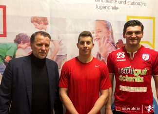 Manager der amerikanischen Nationalmannschaft Andreas Hertelt, Neuverpflichtung Ty Reed und Chefcoach Ace Jonovski. Foto: SG Ratingen