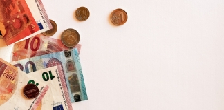 Jobcenter führt neues Verfahren ein: Bargeld gibt es in Notfällen im Einzelhandel. Foto: Symbolbild (pixabay)