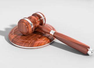 Ehrenamtliche Richterinnen und Richter werden gesucht. Foto: Symbolbild (pixabay)