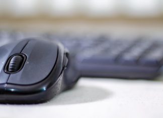 Digitalisierung: Unterstützungsangebote sollen für Unternehmen mit bis zu 50 Mitarbeitern erarbeitet werden. Foto: Symbolbild (pixabay)