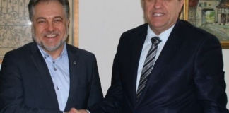 Bürgermeister Thomas Dinkelmann hat im Januar Gorazdes Bürgermeister Muhamed Ramovic im Mettmanner Rathaus begrüßt. Foto: Kreisstadt Mettmann