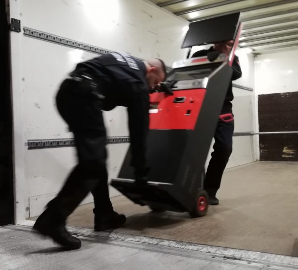 Sichergestellt wurden auch illegal aufgestellte Spielautomaten. Foto: Polizei