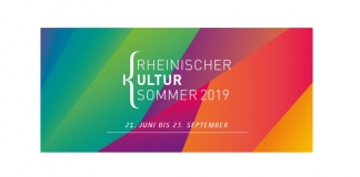 Der Rheinische Kultursommer präsentiert in der Zeit vom 21. Juni bis 23. September Formate aus den Sparten Musik, Kunst, Literatur, Theater, Film und Kunterbunt im Rheinland. Logo: Metropolregion Rheinland e.V.