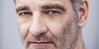 Der Schauspieler Heinrich Schafmeister kommt in die Neandertalhalle. Foto: Veranstalter