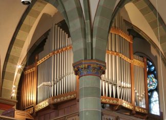 Am Samstag findet in der Kirche St. Lambertus ein Konzert mit Musical-Messe statt. Bildrechte: St. Lambertus