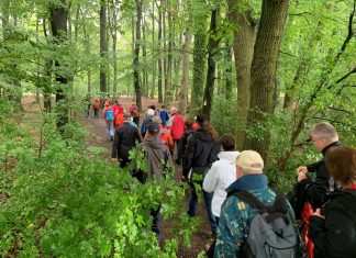 Die 3. Neanderland-Wanderwoche ist erfolgreich gestartet: Rund 70 Wanderer nahmen an der Auftakt-Tour teil. Foto: Kreis ME