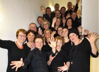 Vorbereitungen für die Neanderland-Biennale: Am 17. Mai lädt der "HartChor Extended" zu einer offenen Probe ein. Foto: Chor