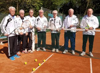 Die Senioren des TC Blau-Weiß: Willi Sebastian, Wilfried Rocker, Rolf Thiele, Horst-Günther Ostholt, Werner Gasenzer, Herbert Nickel und Winfried Rossnagel. Es fehlen im Bild Franz Kuklinski und Ulrich Strenger. Foto: privat