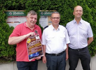 Udo Schmidt (Ratskeller Metzkausen), Gustav Voss (Freiwillige Feuerwehr Metzkausen) und Gregor Neumann (Bürgerverein Metzkausen e.V.). Foto: Bürgerverein