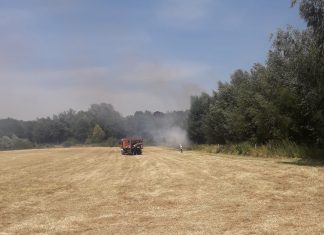 Der Waldbrand an der Bergische Allee. Foto: Feuerwehr Erkrath