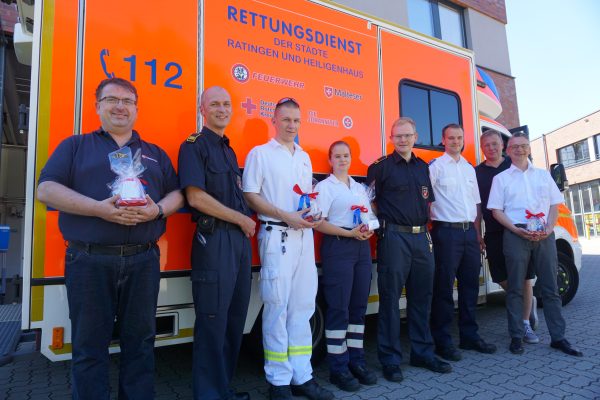 Die letzte Besatzung wird verabschiedet. Foto: Feuerwehr Ratingen