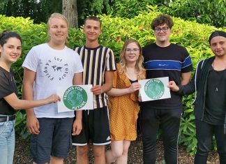 Topenga Tüblüker, Erik Knoll, Samuel Eickmann, Noelle Marie Fügler, Gerrit Naß und Can Kulakci haben die FFF-Velbert gegründet. Foto: FFF Velbert