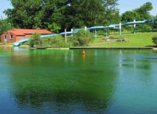 Das Naturfreibad hat von 10 bis 19 Uhr geöffnet - bei guter Wetterlage auch länger. Archivfoto: Hans-Joachim Kling