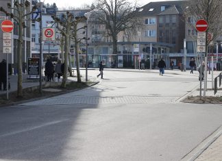 Jubiläumsplatz belegt: Wegen der Kirmes ergeben sich für den Wochenmarkt geänderte Termine. Foto: André Volkmann