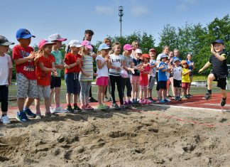 Die Vorschulkinder vom Kindergarten St. Ludgerus haben begeistert beim Minisportabzeichen mitgemacht. Foto: Mathias Kehren