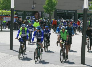 Zum Auftakt des "Stadtradelns" nahmen 2019 in Mettmann rund 150 Radfahrerinnen und Radfahrer an der Sternfahrt nach Haan-Gruiten teil. Foto: Kreisstadt Mettmann