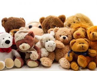 "Tauschschrank": Im Rahmen der Tauschaktion im Mehrgenerationenhaus kann getauscht werden, was nicht mehr benötigt wird. Foto: Symbolbild (pixabay)