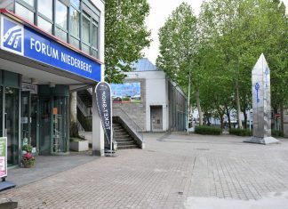 Das Forum Niederberg am Europaplatz in Velbert. Foto: Mathias Kehren