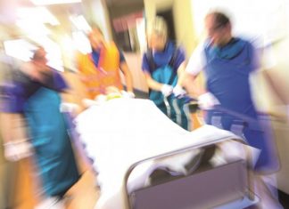 Notfall: Bei einem Herzinfarkt muss es schnell gehen. Foto: Helios-Klinikum