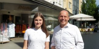 CDU-Bundestagsabgeordneter Peter Beyer machte das Stipendium für die Heiligenhauserin Jannika Schlipköther möglich Foto: Büro Beyer