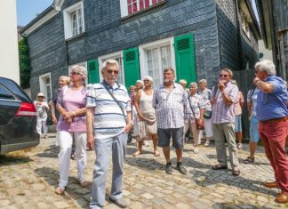 Die CDU Velbert auf Stadttour. Foto: Siegfried Wieseke