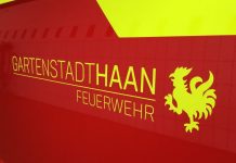 Der Schriftzug "Gartenstadt Haan Feuerwehr" steht auf einem Einsatzwagen. Symbolfoto: Feuerwehr