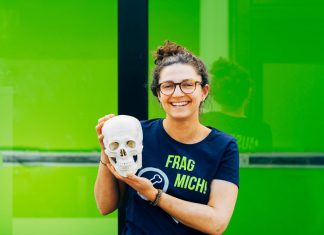 Scouts informieren Besucherinnen und Besucher über die Dauerausstellung. Foto: Neanderthal-Museum/Neumann