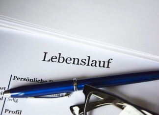 In den beiden Workshops erfahren zukünftige Bewerberinnen und Bewerber unter anderem, wie ein Lebenslauf aussehen sollte. Foto: Symbolbild (pixabay)