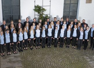 Die Jugendkantorei und der Jugendkammerchor aus Mülheim-Saarn gestalten das nächste Marktkonzert in St- Lambertus. Foto: Chor