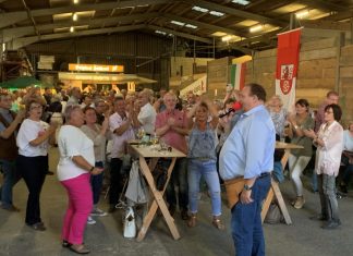 Heinz Hülshoff – hier beim Jonges-Biwak im August – wird in diesem Jahre mit der Dumeklemmer-Plakette der Ratinger Jonges ausgezeichnet. Foto: Ratinger Jonges