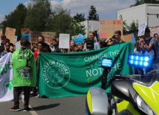 Am Freitag sinden in mehreren Städten Klimaschutz-Demonstrationen statt: Die Polizei geht von Beeinträchtigungen des Verkehrsflusses aus. Archivfoto: André Volkmann