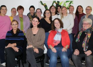 16 Pflegekräfte haben sich für eine Weiterbildung in der palliativen Versorgung entschieden, um schwerkranken Patienten angemessen und einfühlsam begegnen zu können. Foto: Kreis ME