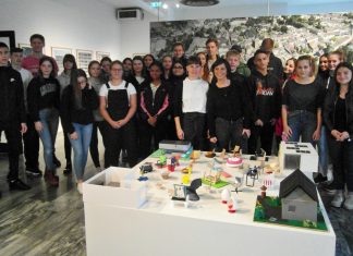 Heiligenhauser Schüler präsentieren ihre „Bauhaus-Studien“ im Museum Ratingen. Foto: Museum