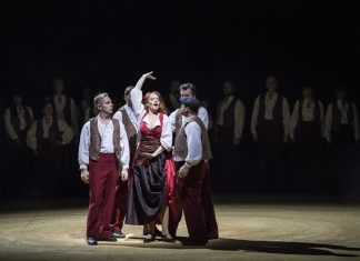Hier spielt Bettina Ranch die "Carmen". Foto: Matthias Jung