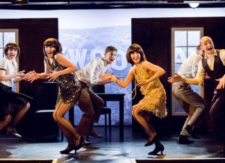 TiC-Atelier in Wuppertal: Der Musical-Klassiker "Singin' in the Rain" kehrt zurück. Foto: Martin Mazur