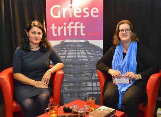 Lamya Kaddor und Kerstin Griese diskutierten vor rund 80 Gästen im "Club" in Heiligenhaus. Foto: Büro Griese
