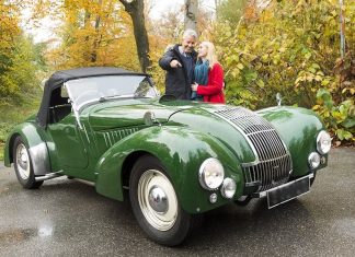 Ein Allard K1 aus dem Jahre 1946: Durch ein Tuning ist dieses Modell jetzt 180 PS stark. Foto: Rainer Schimm / Messe Essen