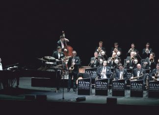 Das "Glenn Miller Orchestra" gastiert im Rahmen der Jubiläumstour in Essen. Foto: Danilo D’Auria/Veranstalter